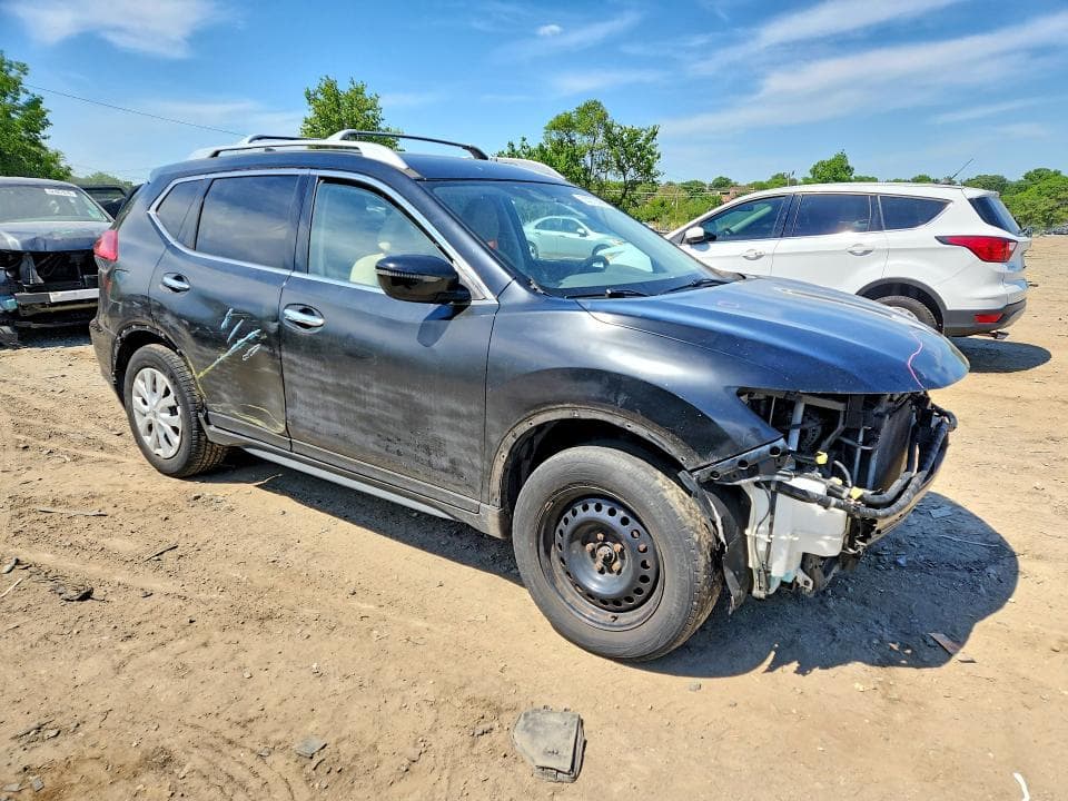 2017 NISSAN ROGUE S 4