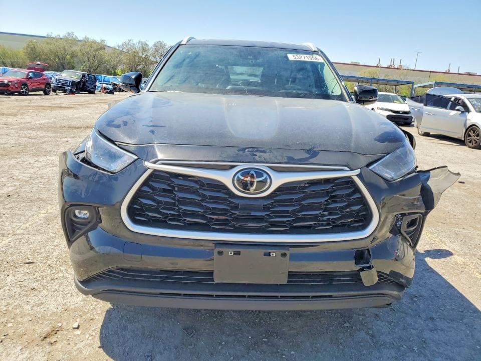 2024 TOYOTA HIGHLANDER XLE 5