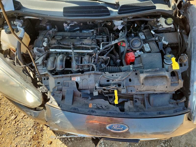 2017 FORD FIESTA SE 11