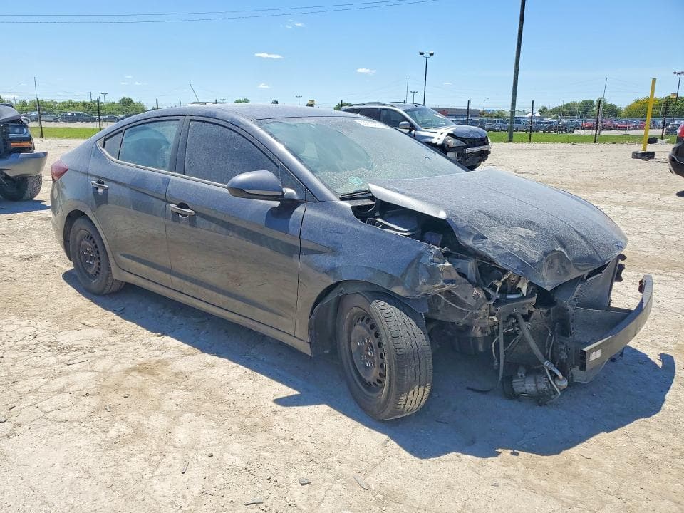 2020 HYUNDAI ELANTRA SE 4