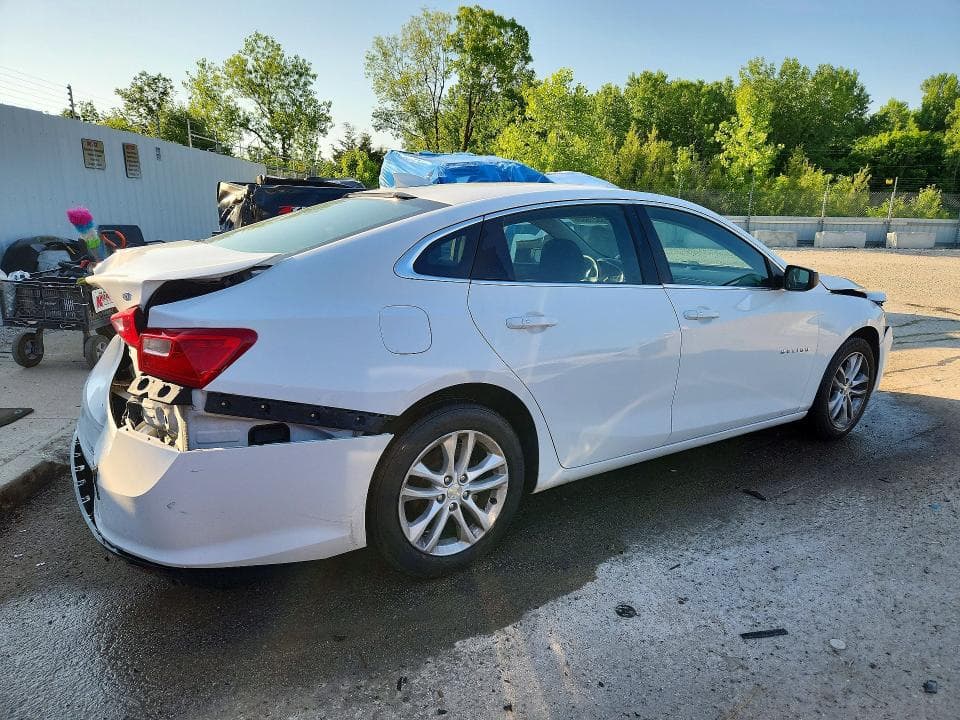 2018 CHEVROLET MALIBU LT 3
