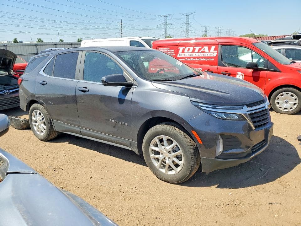 2022 CHEVROLET EQUINOX LT 4