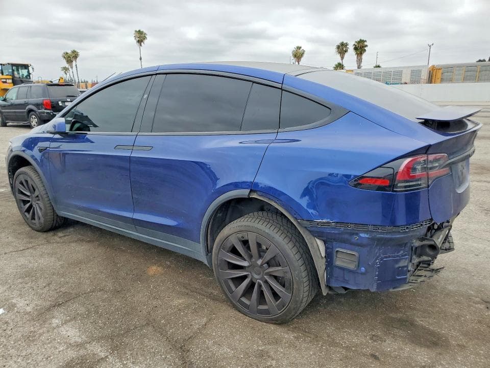 2022 TESLA MODEL X 2