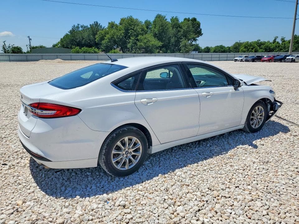 2017 FORD FUSION S 3