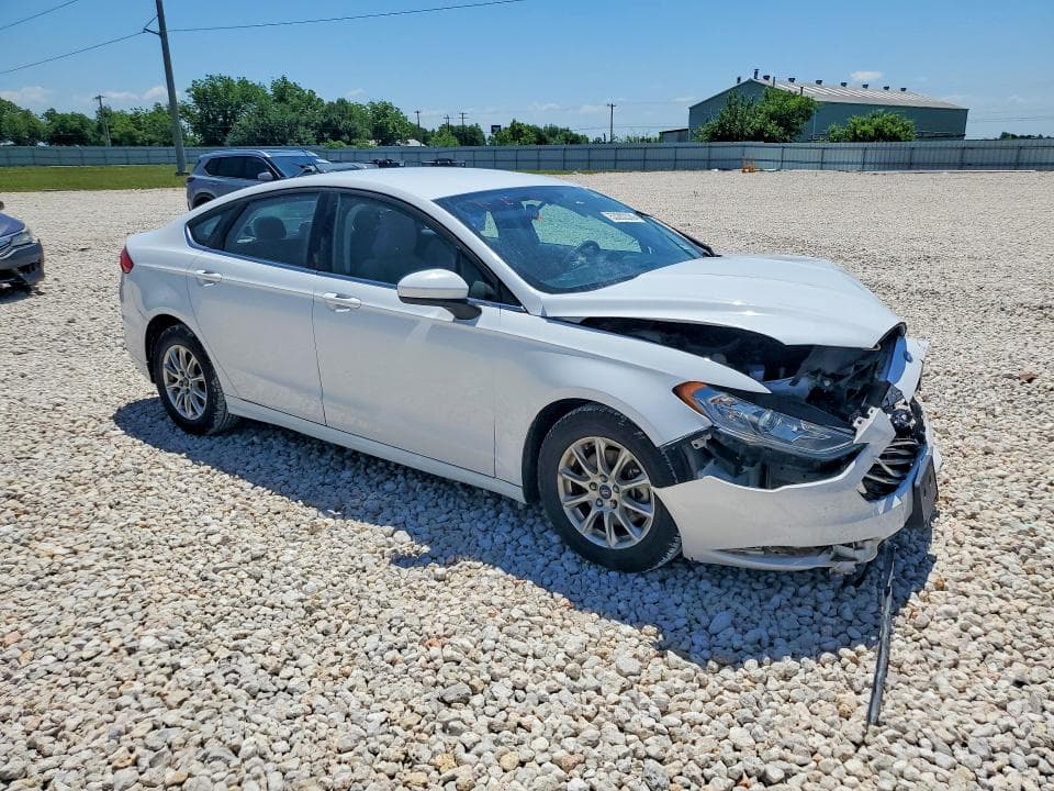 2017 FORD FUSION S 4