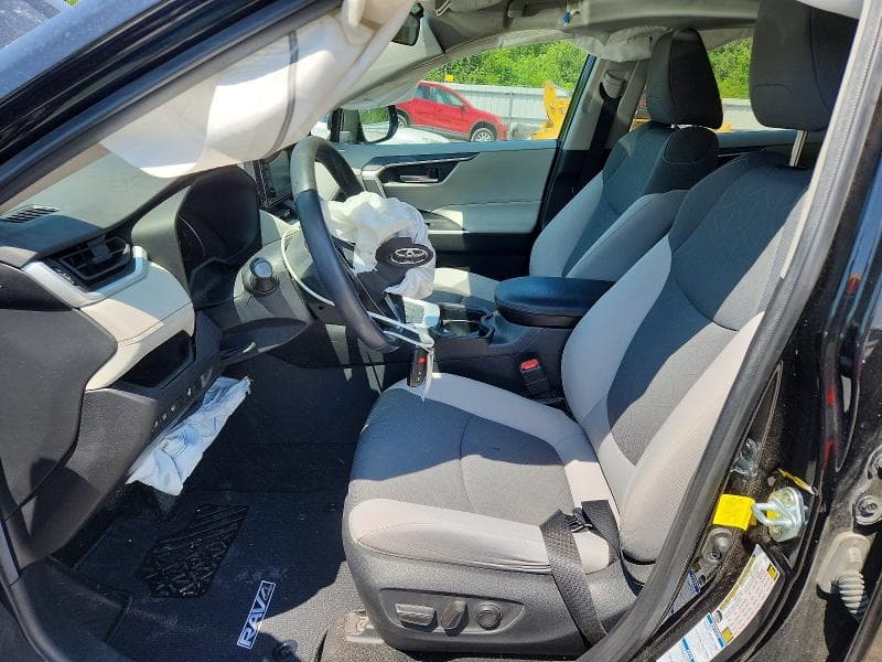 2021 TOYOTA RAV4 XLE XLE 7