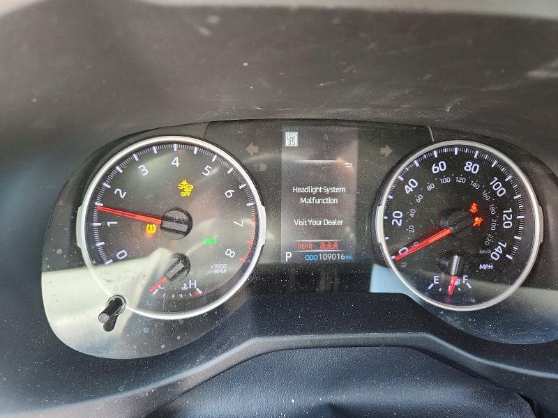 2021 TOYOTA RAV4 XLE XLE 9