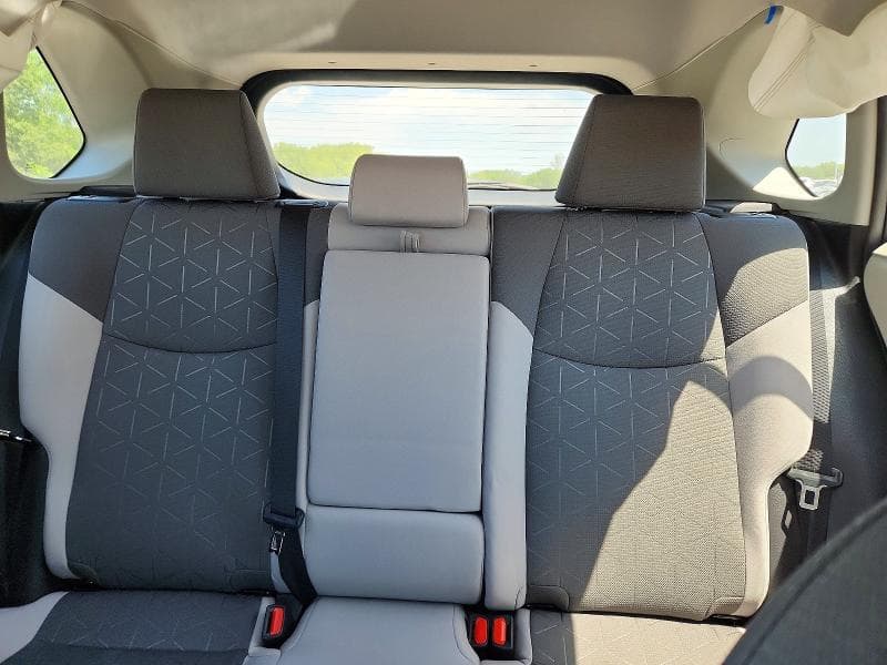 2021 TOYOTA RAV4 XLE XLE 10