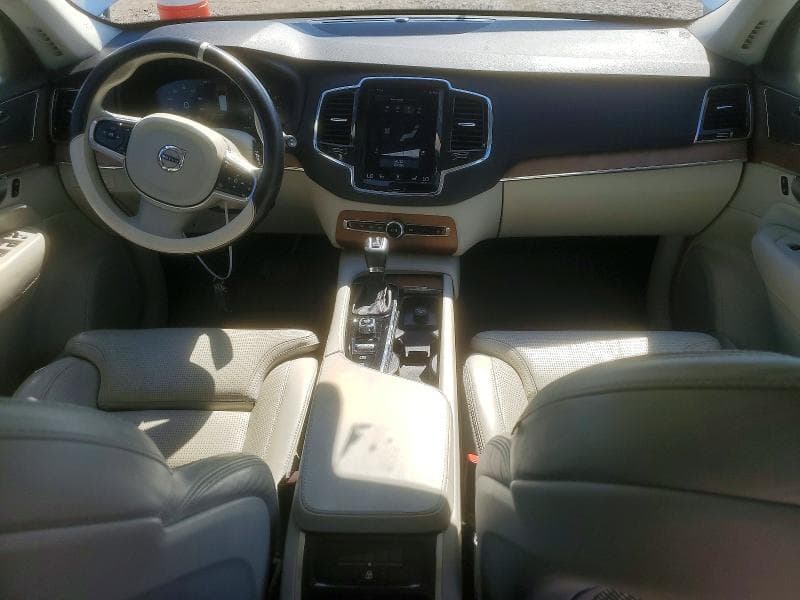 2018 VOLVO XC90 T6 T6 8