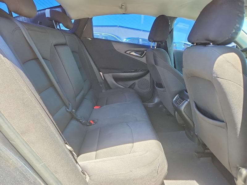 2017 CHEVROLET MALIBU 10