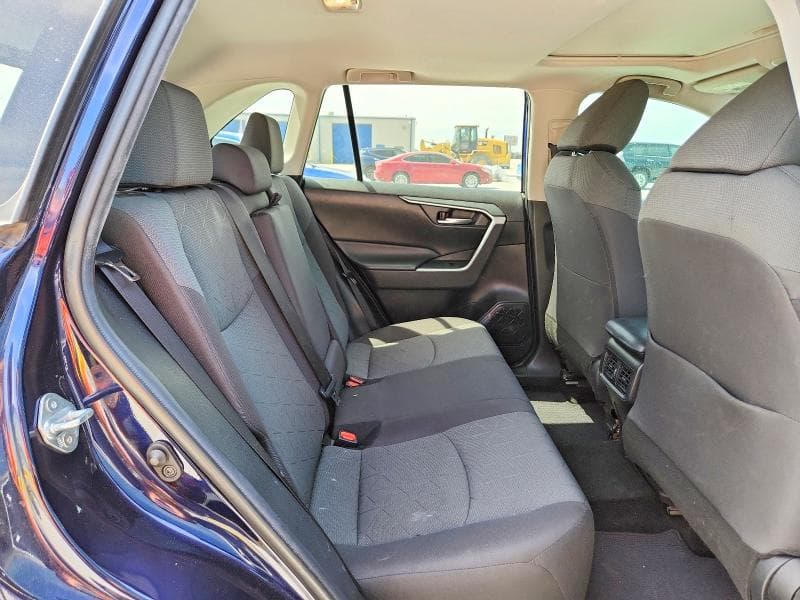 2020 TOYOTA RAV4 XLE XLE 11