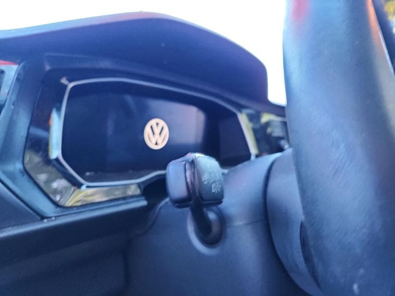 2024 VOLKSWAGEN JETTA SE 9