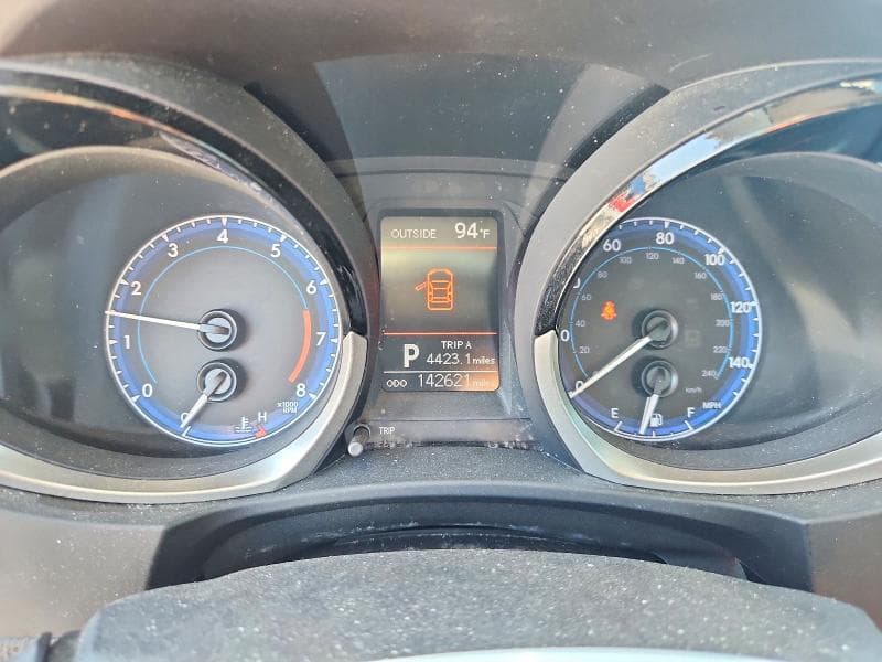 2016 TOYOTA COROLLA S PLUS 9