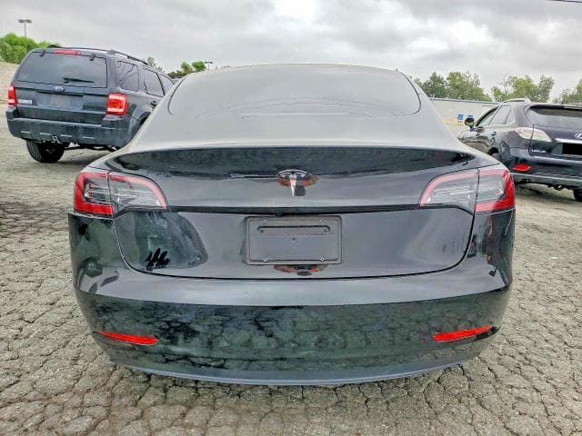 2023 TESLA MODEL 3 6