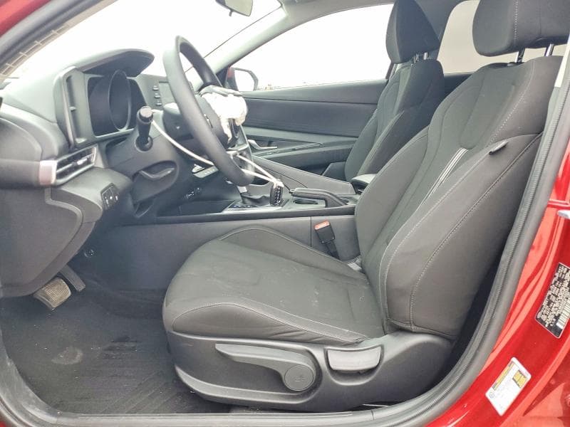 2023 HYUNDAI ELANTRA SEL SEL 8
