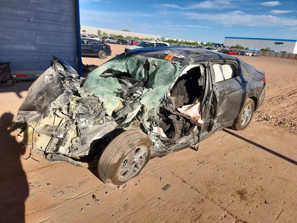 2026 HYUNDAI ELANTRA SE - 1