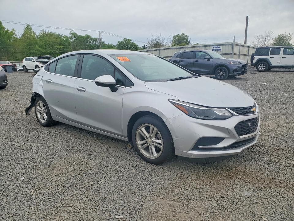 2017 CHEVROLET CRUZE LT 4