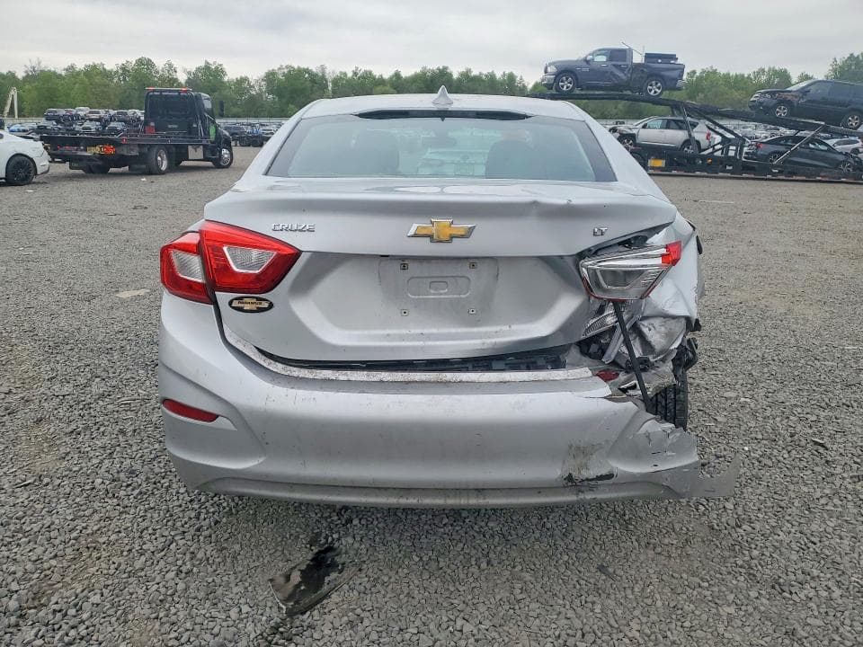 2017 CHEVROLET CRUZE LT 6