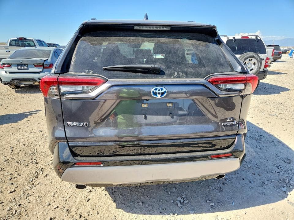 2024 TOYOTA RAV4 SE 6