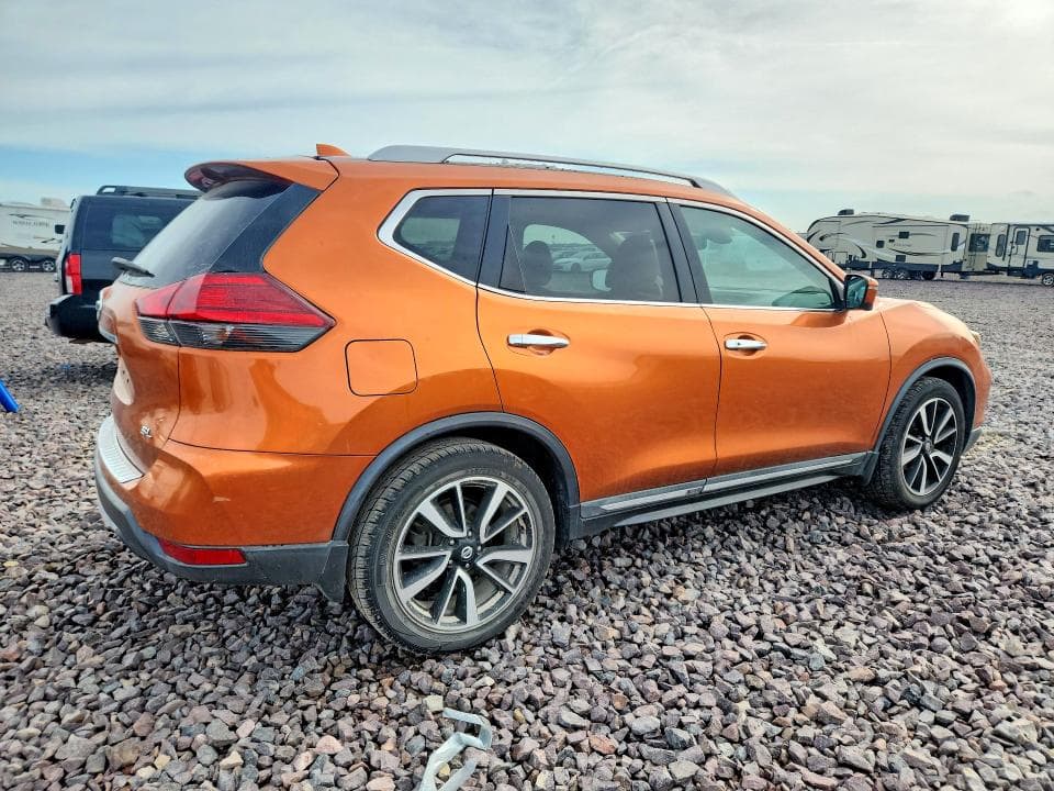 2017 NISSAN ROGUE SL 3