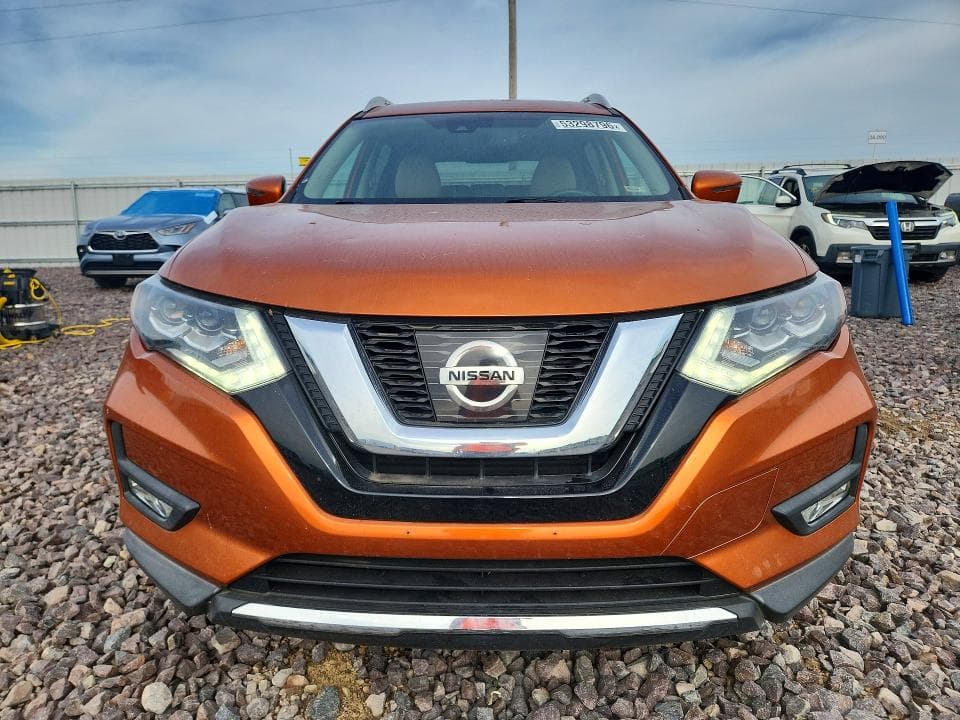 2017 NISSAN ROGUE SL 5