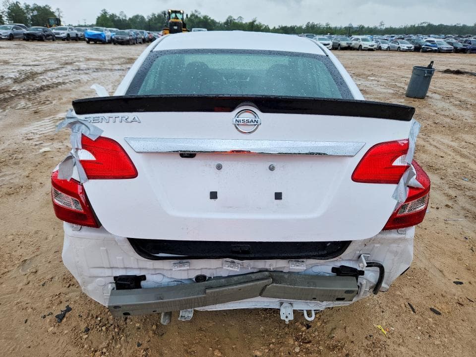 2018 NISSAN SENTRA S 6
