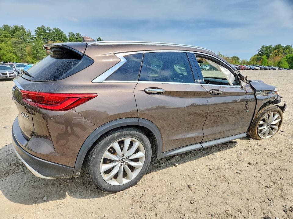 2019 INFINITI QX50 ESSENTIAL ESSENTIAL 3