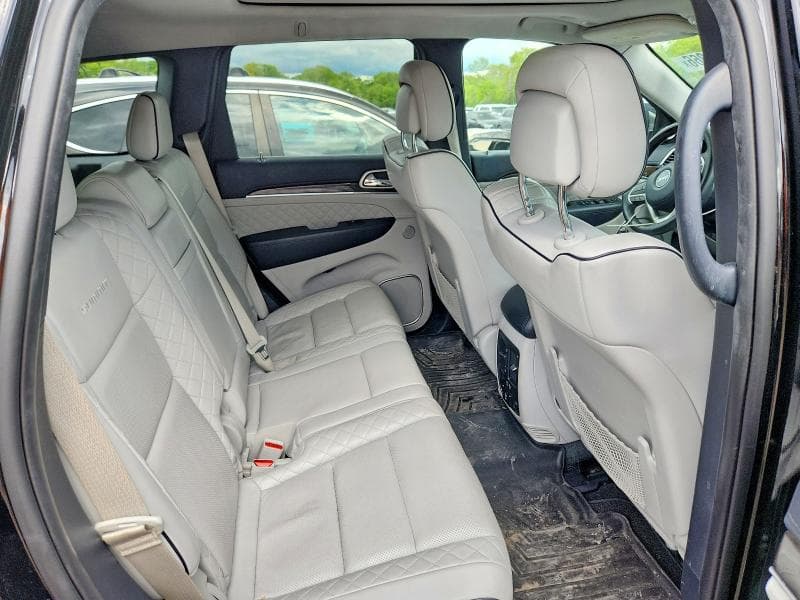 2019 JEEP GRAND CHEROKEE SUMMIT 10