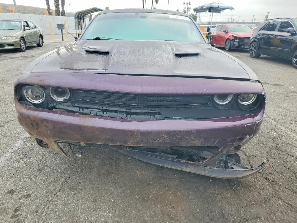 2020 DODGE CHALLENGER SXT 5