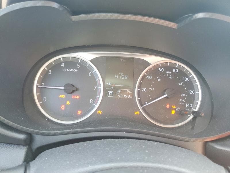2021 NISSAN VERSA S 9