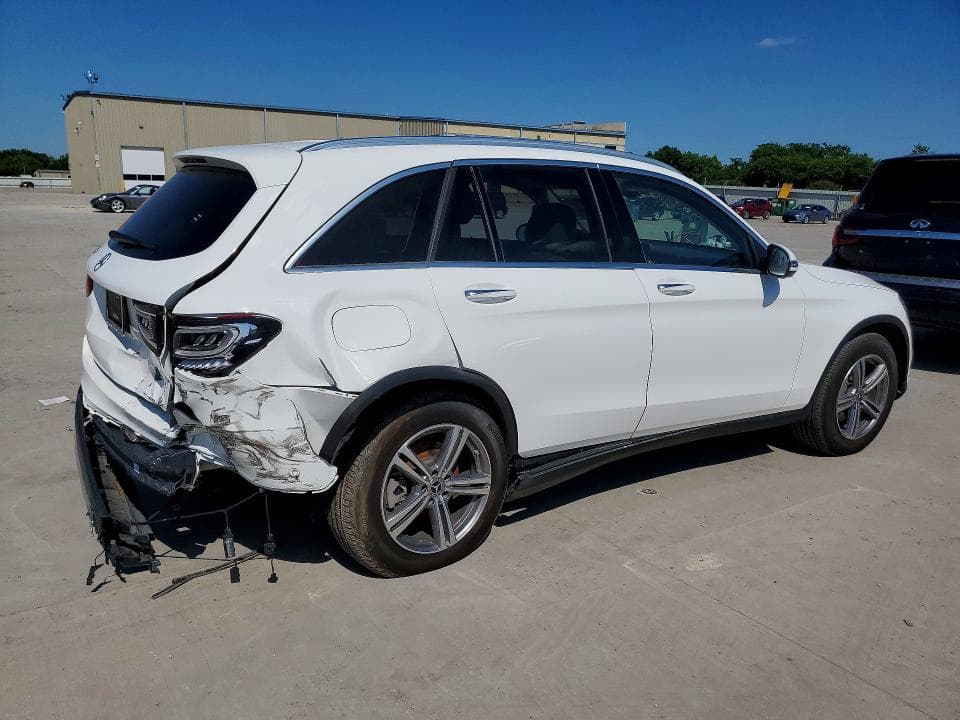 2021 MERCEDES-BENZ GLC 300 300 3