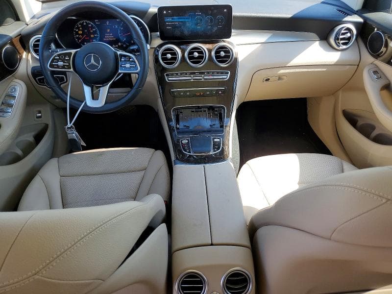 2021 MERCEDES-BENZ GLC 300 300 8