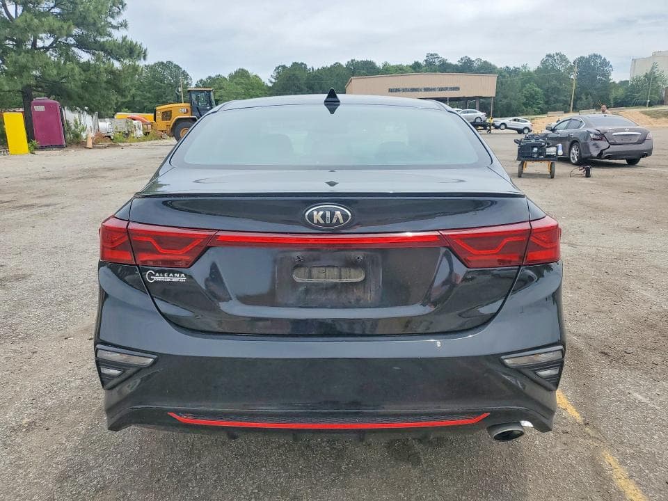 2021 KIA FORTE GT LINE 6