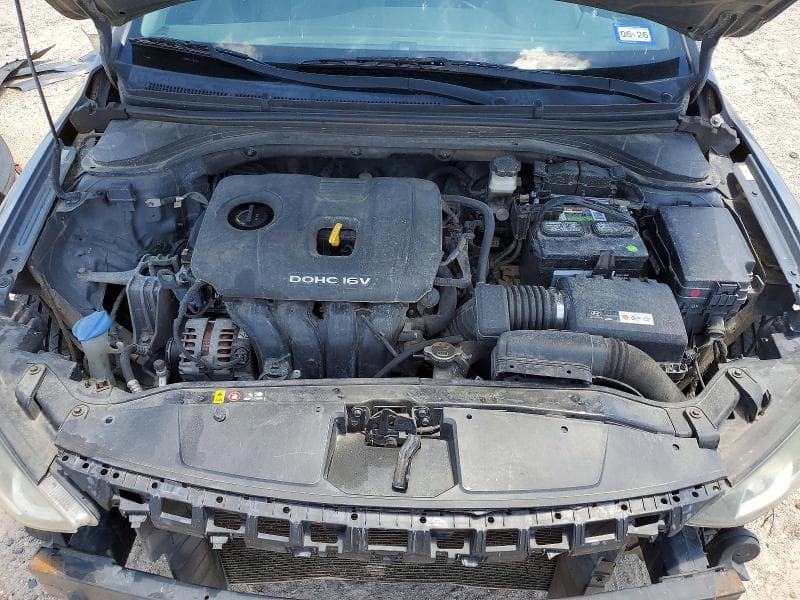2017 HYUNDAI ELANTRA SE 11