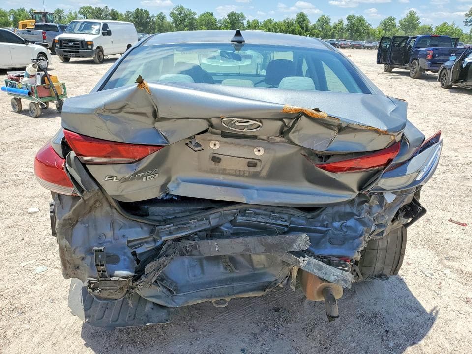 2017 HYUNDAI ELANTRA SE 6
