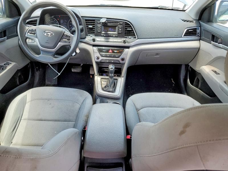 2017 HYUNDAI ELANTRA SE 8