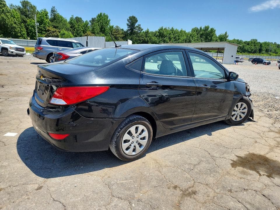 2017 HYUNDAI ACCENT SE 3