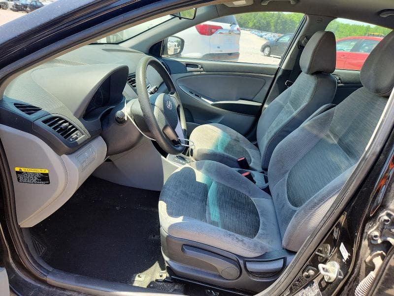 2017 HYUNDAI ACCENT SE 7