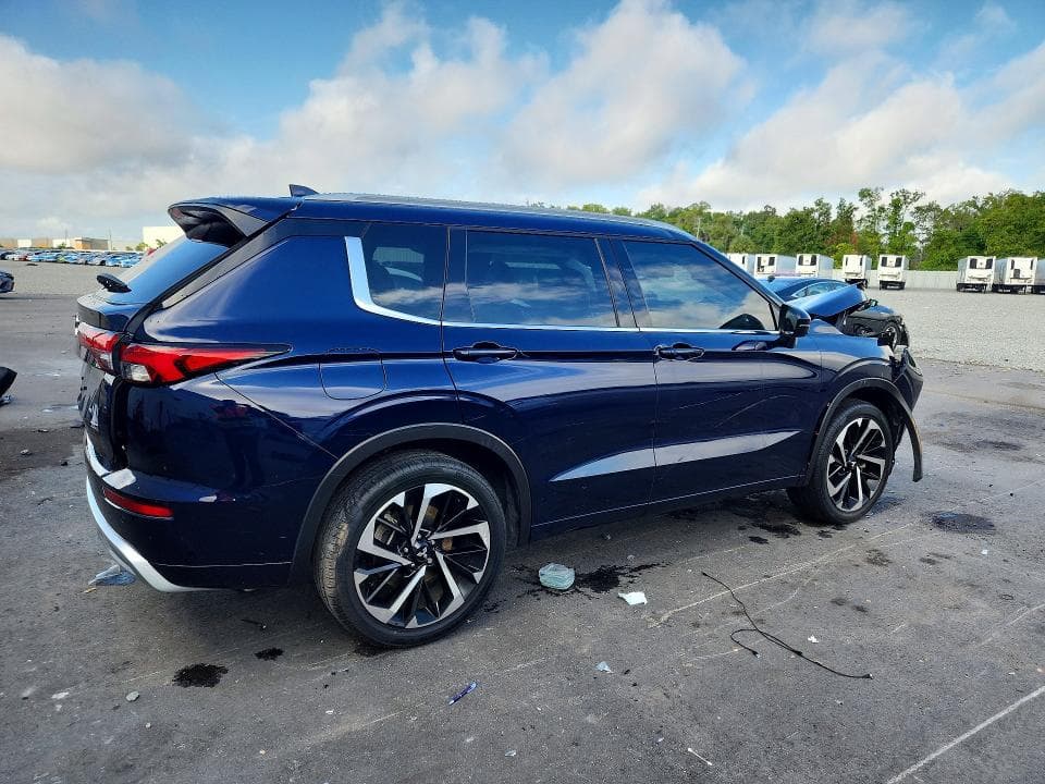 2022 MITSUBISHI OUTLANDER SEL 3