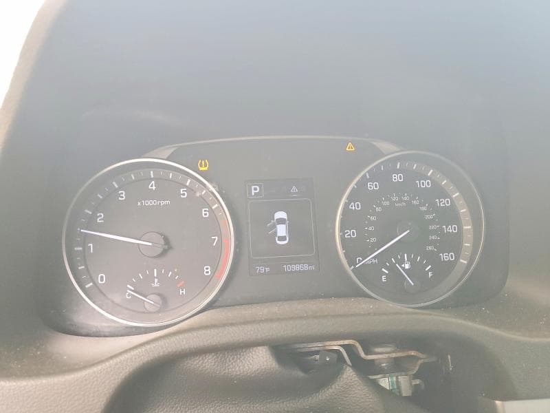 2018 HYUNDAI ELANTRA SEL 9