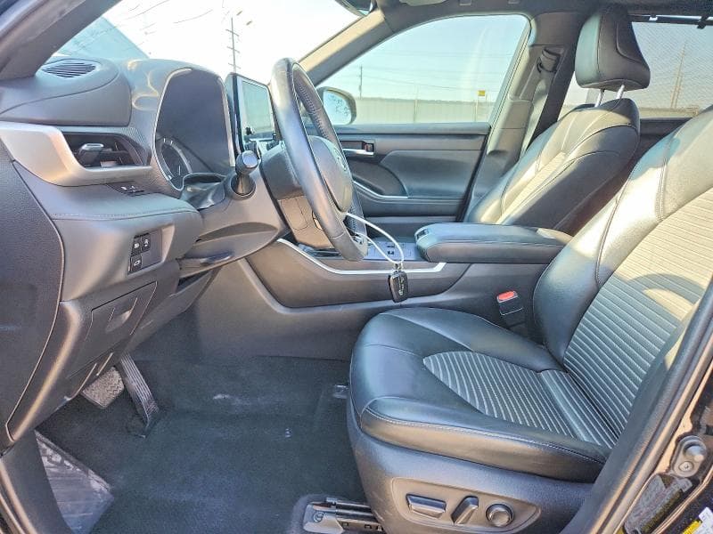 2023 TOYOTA HIGHLANDER XSE XSE 7