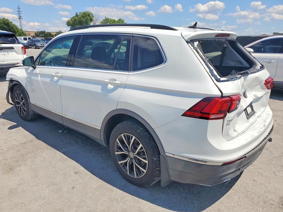 2020 VOLKSWAGEN TIGUAN SE 2