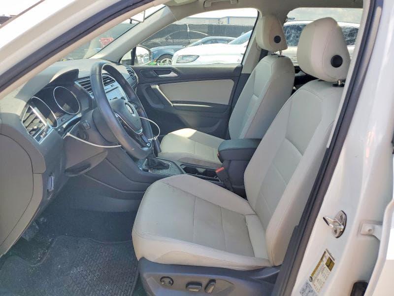 2020 VOLKSWAGEN TIGUAN SE 7