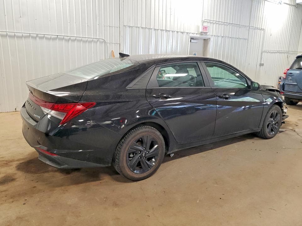 2023 HYUNDAI ELANTRA BLUE 3
