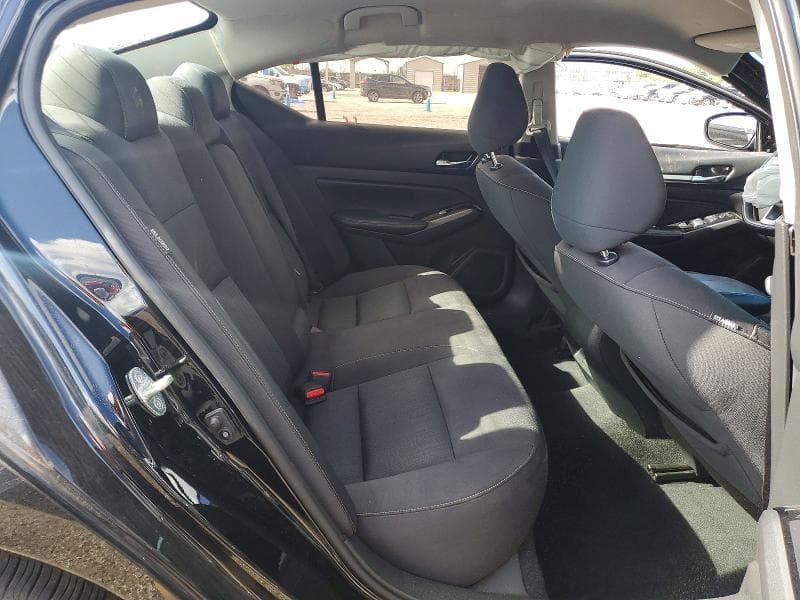 2021 NISSAN ALTIMA SV 11