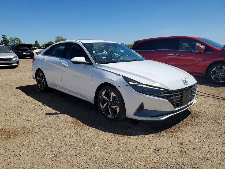 2023 HYUNDAI ELANTRA LIMITED 4