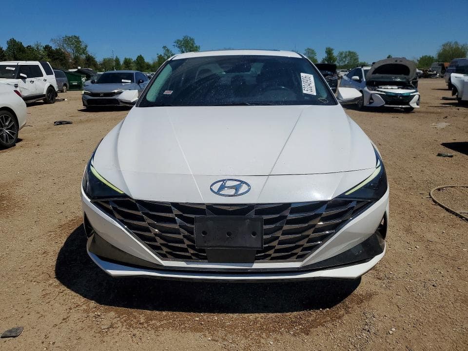 2023 HYUNDAI ELANTRA LIMITED 5