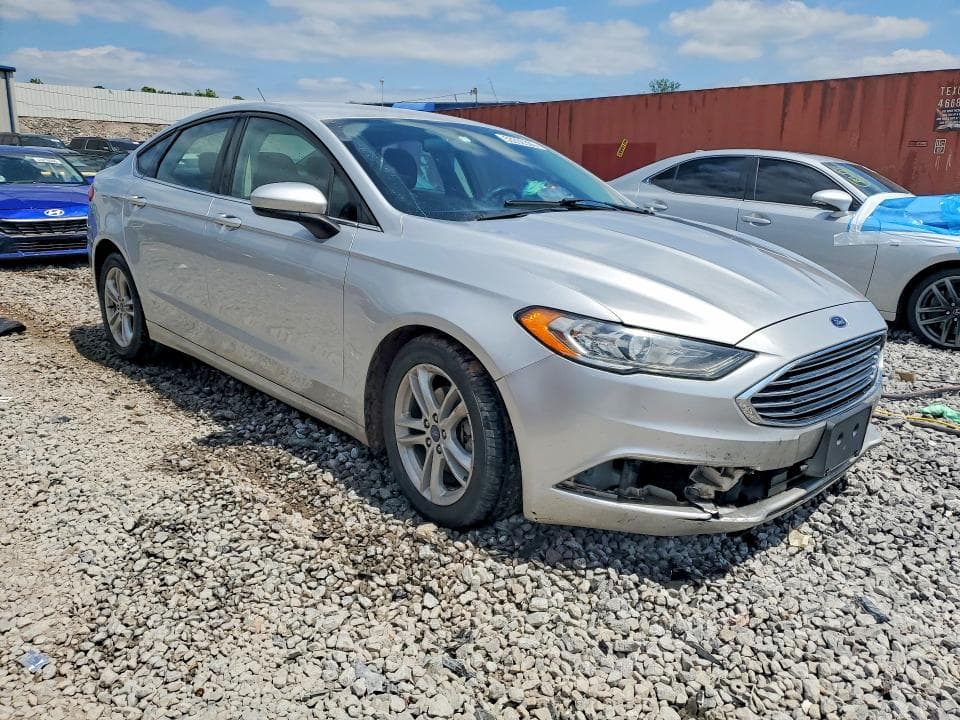 2018 FORD FUSION SE 4