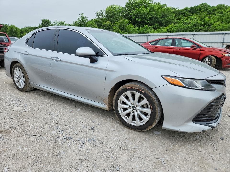 2018 TOYOTA CAMRY LE LE 4