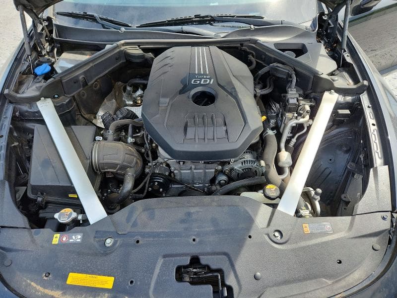 2018 KIA STINGER BASE 11